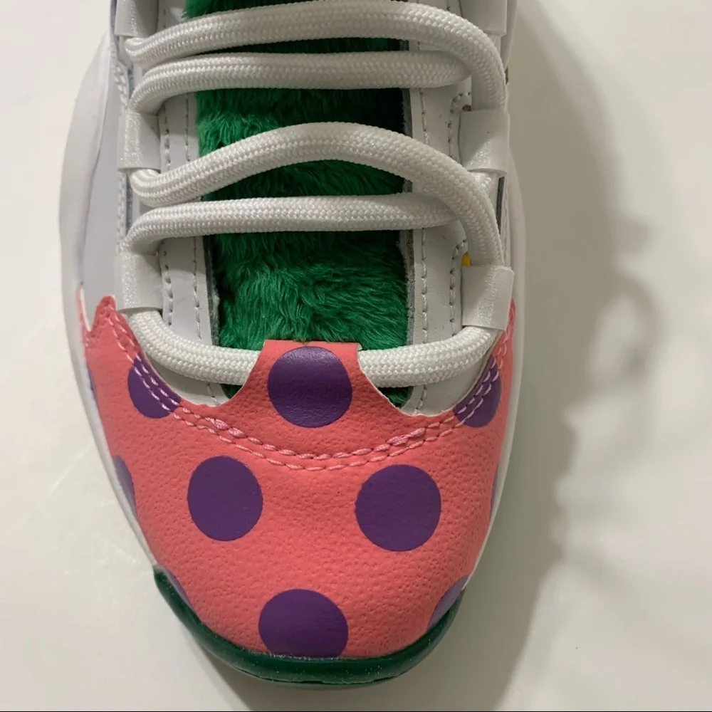 Size 7 Big Boys Womens 8 REEBOK x Hasbro x Question Mid 'Candy Land'  GZ0081 - Picture 7 of 8